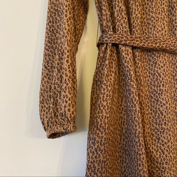 GAP-ANIMAL Print Tie-Belt Dress (Size:Medium) - Picture 8 of 12